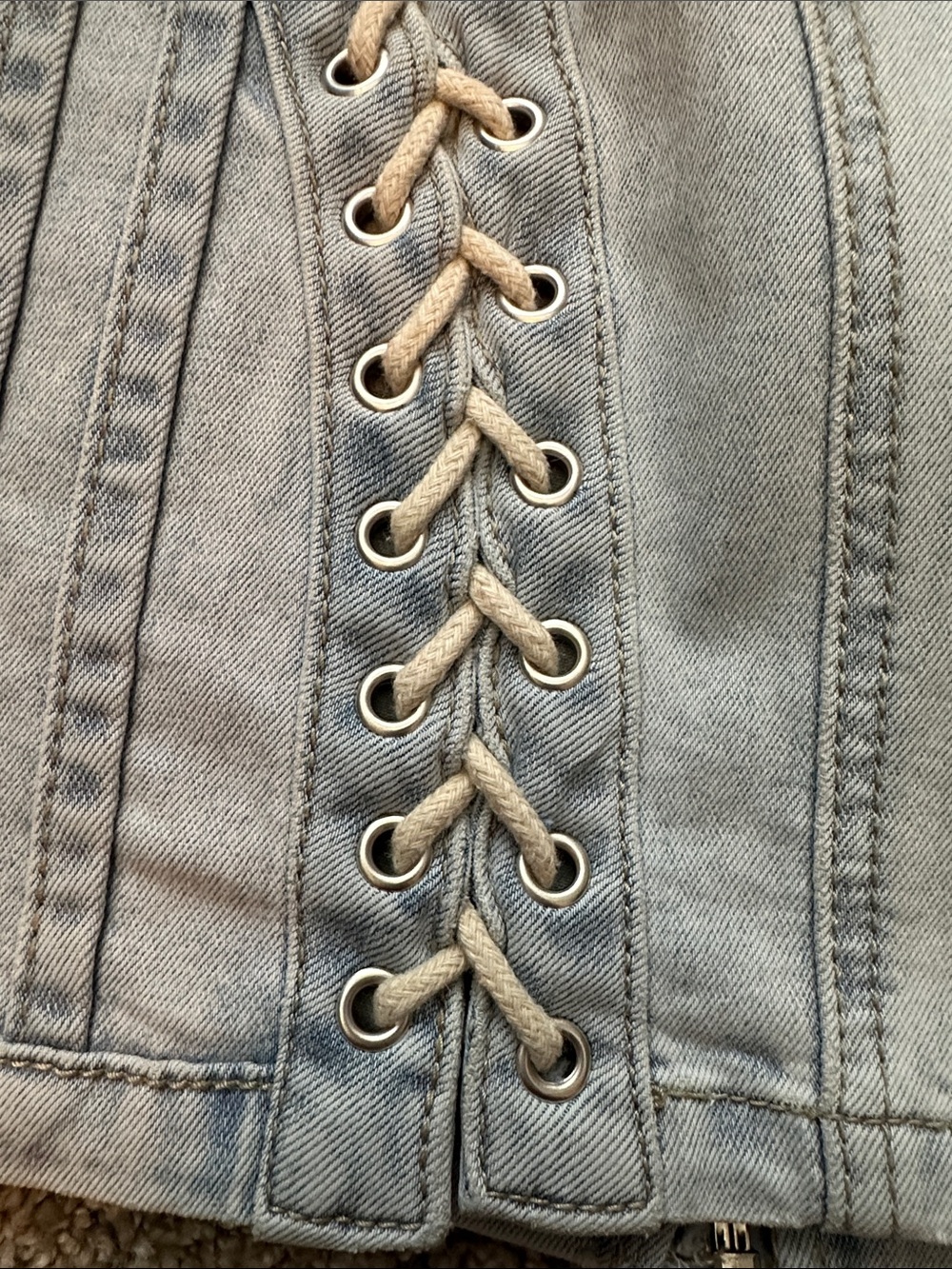 NWT AKIRA Light Wash Denim Mini Skirt Lace Up Sides Zipper Back Detail Size L - Picture 6 of 14